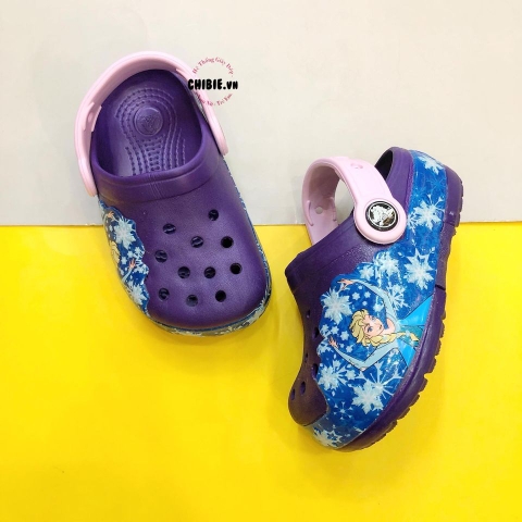 Dép cá sấu Crocs trẻ em Elsa có ĐÈN màu tím