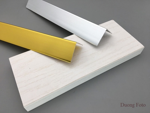 Phan phoi nep V nhom trang tri