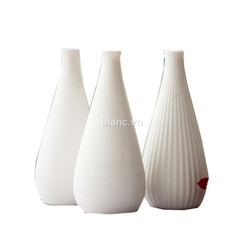 Bình sứ hình búp xoắn ốc