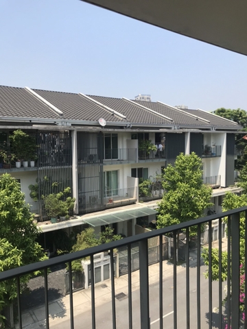 Lắp đặt bạt che nắng tại Hà Nội - Chị Duyên - Park City Hà Đông, Hà Nội