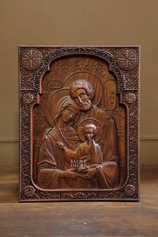 Phù điêu khắc gỗ Gia đình Thánh màu gỗ nâu trơn 28x35cm