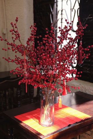 Set Bình hoa thuỷ tinh Simplicity cắm cành Đông đào đỏ nhánh