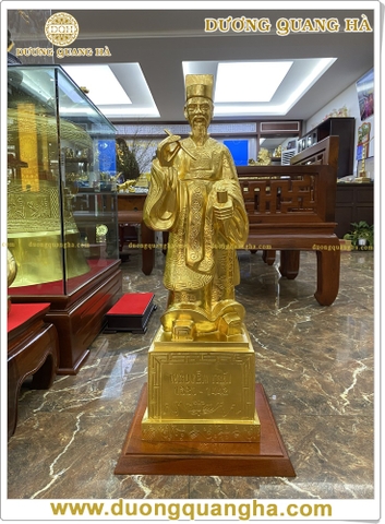 Tượng Nguyễn Trãi Đúc Bằng Đồng Đỏ Cao 50cm Dát Vàng 9999