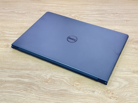 Laptop Dell Inspiron 3559 - Core i5-6200U - RAM 8GB - SSD 256GB - M315 - 15.6 INCH