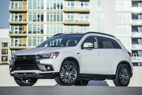 Mitsubishi Outlander Sport 2018 bản xuất Mỹ