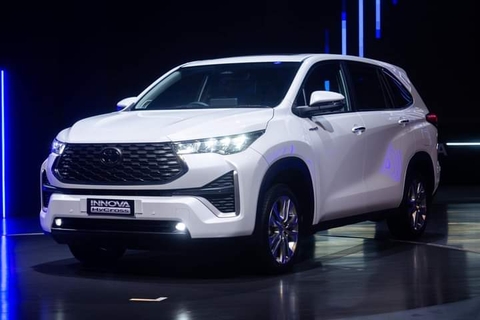 Lộ diện Toyota Innova 2023 cuộc cách mạng về ngoại thất