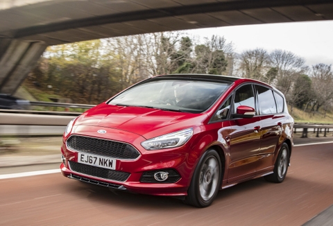 Ford S-MAX 2015 với nhiều tính năng đặc biệt và thông số kỹ thuật