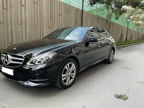 Giá xe cũ tháng 04/2021 Mercedes E250 model 2014