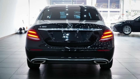 Có nên mua Mercedes E180 2019
