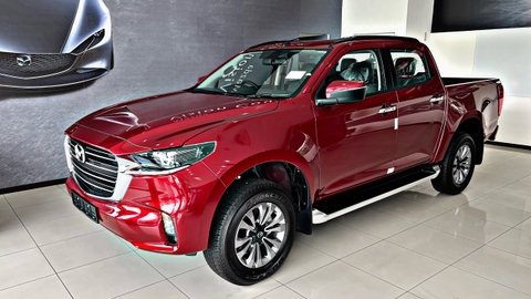 Bảng giá xe Mazda BT50 2023