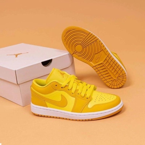 Giày Air Jordan 1 Low - DC0774700 - 37.5