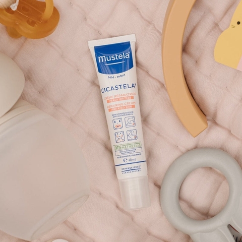 Kem dưỡng ẩm đa năng, tái tạo, phục hồi da Mustela Cicastela cho bé 40ml