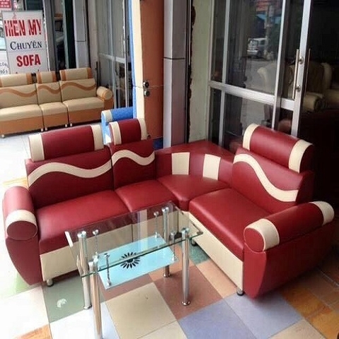 Sofa góc da đỏ sọc trắng