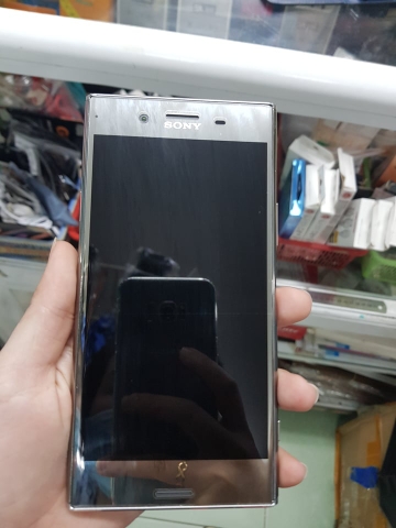 Dán ppf 4 lớp full màn hình cbo Sony XZ Premium