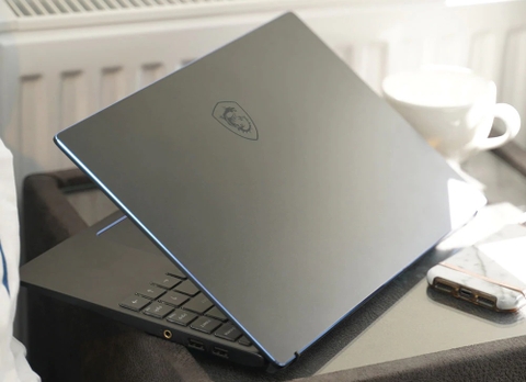 Đánh giá chi tiết MSI Prestige 14: Laptop thanh lịch, cơ động, hiệu năng cao dành cho nhà sáng tạo