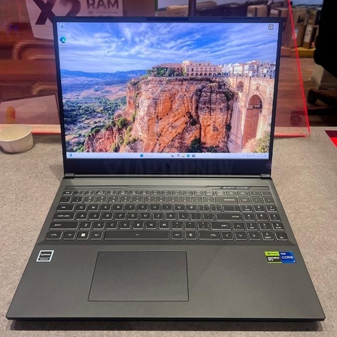 Laptop Acer Shadow SH16-72-7G42 (Nitro 16) | CPU i7-14650HX | RAM 16GB DDR5 | SSD 1TB PCIe | VGA RTX 4060 8GB | 16.0 QHD 2K5, 100% sRGB & 240Hz | Win11