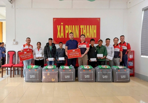 HÀNH TRÌNH TIẾP THEO HƯỚNG VỀ ĐỒNG BÀO: TOYOTA IDMC HỖ TRỢ BÀ CON XÃ PHAN THANH, CAO BẰNG