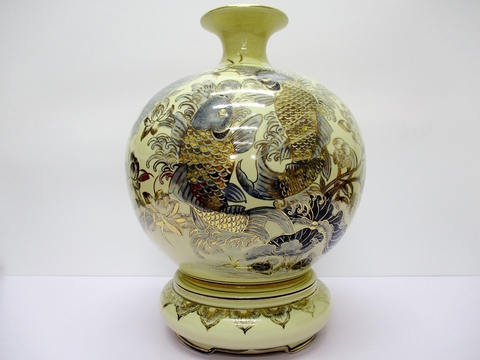 LÝ NGƯ VỌNG NGUYỆT GỐM CHU ĐẬU VẼ VÀNG 24K