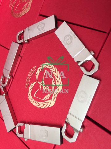 USB KIM LOẠI KHẮC LOGO