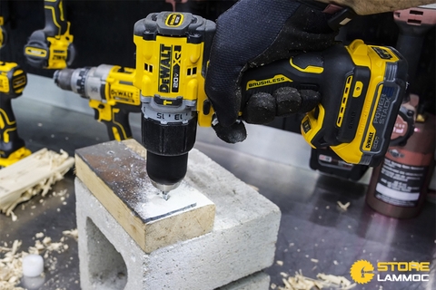 Đánh giá chi tiết máy khoan pin DEWALT DCD805 - Nhỏ gọn mạnh mẽ