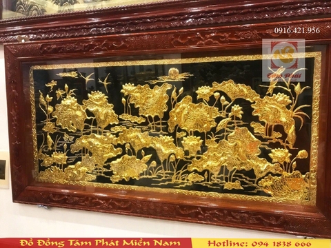 Tranh hồ sen bằng đồng mạ vàng 24k dài 2m3