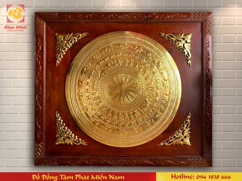 Tranh mặt trống đồng Ngọc Lũ bằng đồng vàng đường kính 50cm