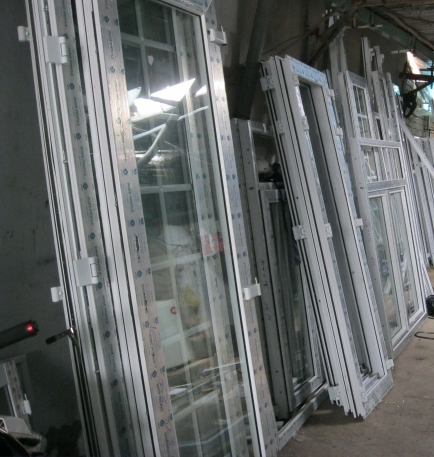 Xưởng cửa nhựa lõi thép uPVC TẢN VIÊN