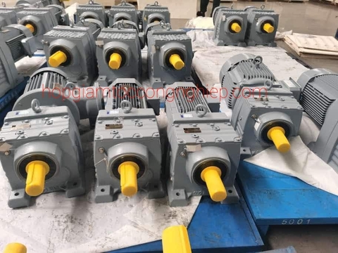 Hộp giảm tốc 1.1kw 1.5hp 1/25