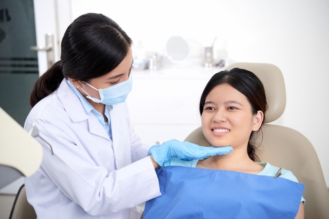 Các trường đào tạo điều dưỡng nha khoa và công việc của ngành này như thế nào? Các trường đào tạo điều dưỡng nha khoa và công việc của ngành này như thế nào?