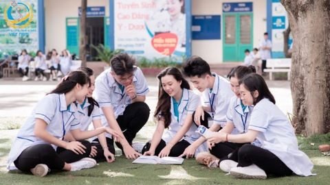 Học liên thông bác sĩ y học cổ truyền ở đâu? Liên thông y sĩ lên bác sĩ y học cổ truyền có khó không? Học liên thông bác sĩ y học cổ truyền ở đâu? Liên thông y sĩ lên bác sĩ y học cổ truyền có khó không?