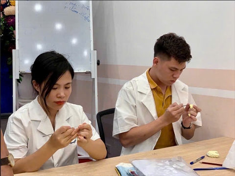 Học Kỹ Thuật Phục Hình Răng Cần Có Điều Kiện Gì? Học Kỹ Thuật Phục Hình Răng Cần Có Điều Kiện Gì?