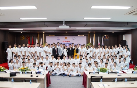 Khám phá cơ hội liên thông sau khi tốt nghiệp Trung cấp Y khoa Việt Nam Khám phá cơ hội liên thông sau khi tốt nghiệp Trung cấp Y khoa Việt Nam