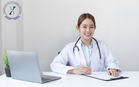 Lộ Trình Từ Y Sĩ Đa Khoa Liên Thông Lên Đại Học Có Những Cơ Hội và Thách Thức Lộ Trình Từ Y Sĩ Đa Khoa Liên Thông Lên Đại Học Có Những Cơ Hội và Thách Thức