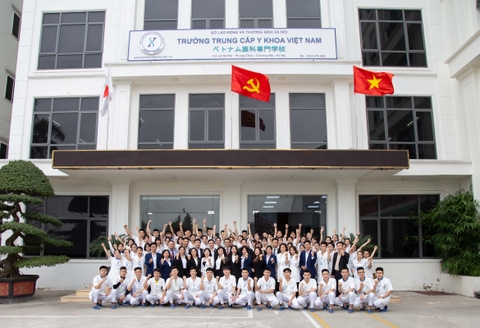 THÔNG BÁO NHẬP HỌC 2021 THÔNG BÁO NHẬP HỌC 2021