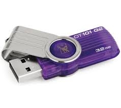 USB KINGSTON 32G