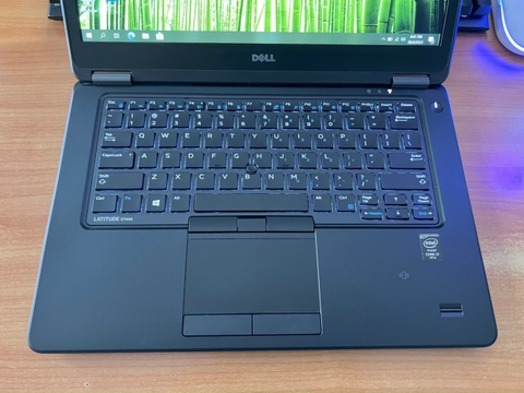 LAPTOP DELL 7450