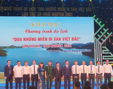 Khai mạc Chương trình du lịch “Qua những miền di sản Việt Bắc” lần thứ XII