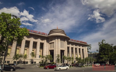 ĐIỀU HÀNH TÍN DỤNG HỖ TRỢ PHỤC HỒI TĂNG TRƯỞNG KINH TẾ NHƯNG KHÔNG CHỦ QUAN VỚI RỦI RO LẠM PHÁT