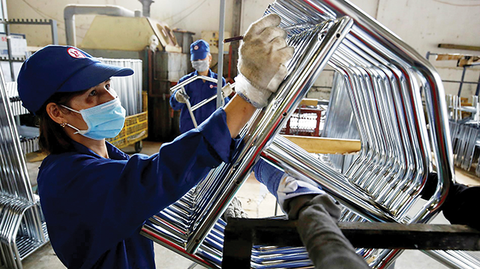 “LAO ĐAO” VÌ GIÁ NGUYÊN LIỆU ĐẦU VÀO