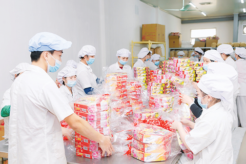 THƯỞNG TẾT THỜI ĐẠI DỊCH COVID: THU HÚT VÀ GIỮ CHÂN NGƯỜI LAO ĐỘNG