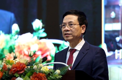 BỘ TRƯỞNG NGUYỄN MẠNH HÙNG: “NĂM 2021 ĐÃ ĐẨY TOÀN ĐẤT NƯỚC VÀO CHUYỂN ĐỔI SỐ”