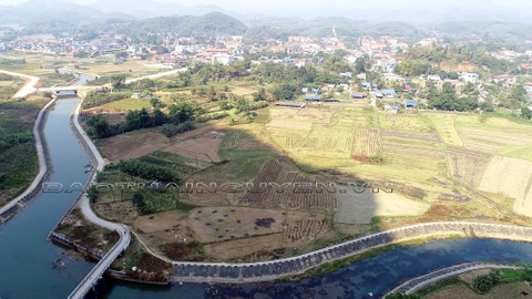 THIẾU ĐẤT SAN LẤP, NHIỀU DỰ ÁN GẶP KHÓ
