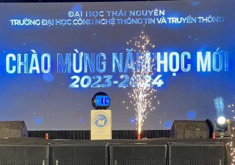 2.611 TÂN SINH VIÊN NĂM HỌC 2023 CỦA TRƯỜNG ĐẠI HỌC CÔNG NGHỆ THÔNG TIN VÀ TRUYỀN THÔNG