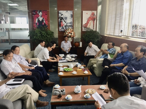 BÀN, TRIỂN KHAI TỔ CHỨC ĐỊNH KỲ CHƯƠNG TRÌNH “TRÀ – CÀ PHÊ DOANH NHÂN”