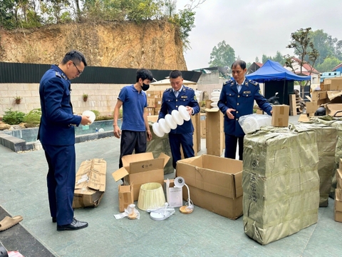 THÁI NGUYÊN: TĂNG CƯỜNG CÔNG TÁC CHỐNG BUÔN LẬU, GIAN LẬN THƯƠNG MẠI VÀ HÀNG GIẢ