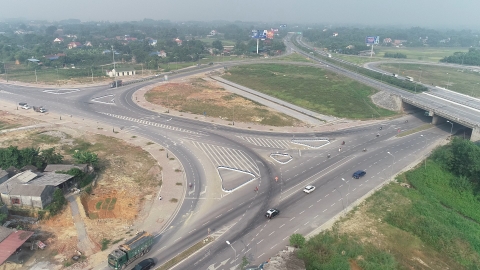 TẠO ĐỘNG LỰC PHÁT TRIỂN CÔNG NGHIỆP