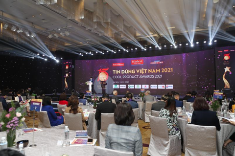 DOANH NGHIỆP TÌM LẠI THẾ THĂNG BẰNG TRONG BÃO COVID-19