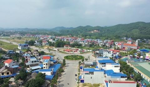 KHAI THÁC TIỀM NĂNG, NÂNG TẦM ĐÔ THỊ