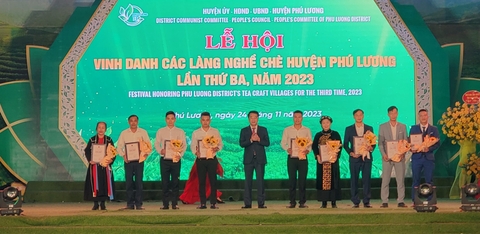 VINH DANH CÁC LÀNG NGHỀ CHÈ HUYỆN PHÚ LƯƠNG LẦN THỨ BA