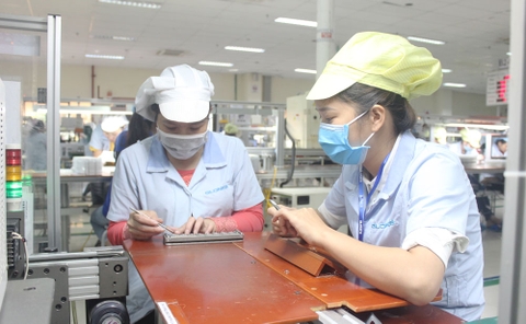 GIÁ TRỊ XUẤT KHẨU HÀNG HÓA THÁNG 11 TĂNG MẠNH